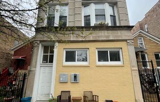 Newly Rehabbed 2 bed 1 bath - Laundry On Site - Wicker Park