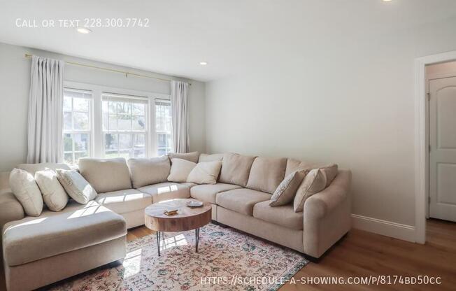 187 BILMARSAN DR