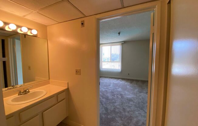 1 bed, 1 bath, $1,995