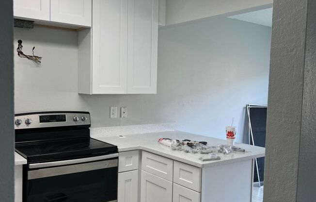 1 bed, 1 bath, $1,500, Unit 11