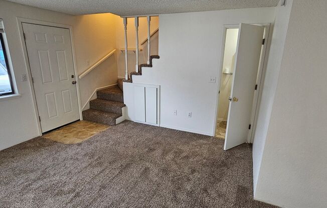 Downtown Grants Pass Townhouse in HOA