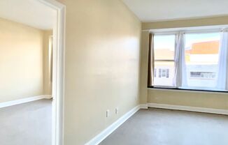 2 beds, 1 bath, $1,400, Unit Unit 2B