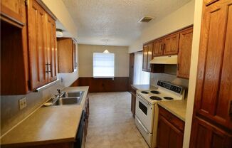 3 beds, 2 baths, $1,895