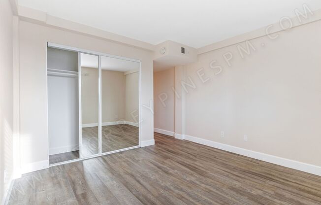 2 beds, 2 baths, $4,195, Unit 2E