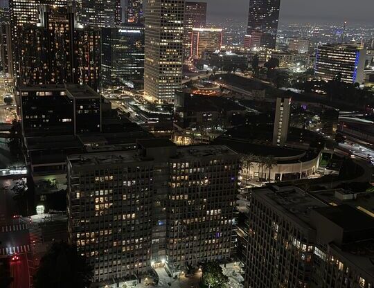 1 bed, 1 bath, 849 sqft, $2,900, Unit 3105