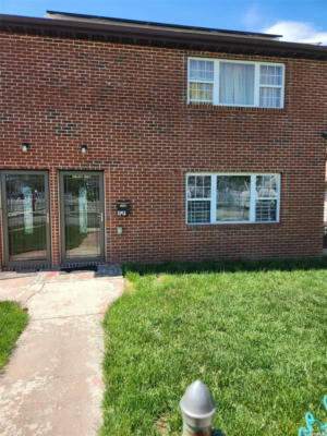 3 beds, 2 baths, $3,771