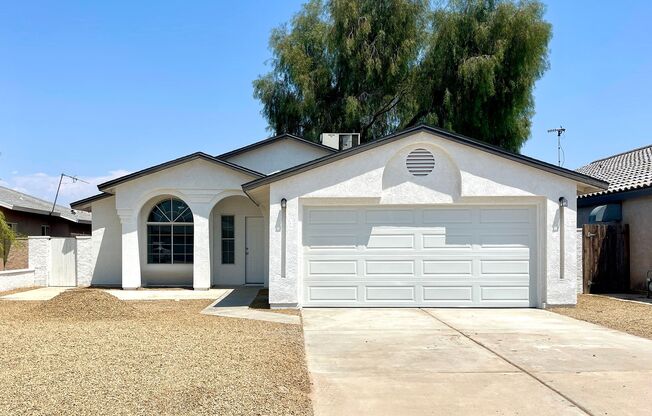 Newly Update 2 Bedroom Home in Mohave Valley!