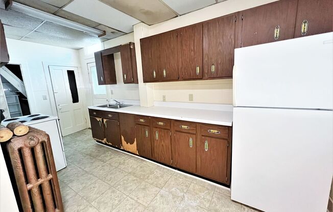 2 beds, 1 bath, 1,085 sqft, $725, Unit 3