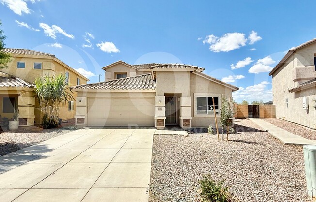 10464 N 116 LN