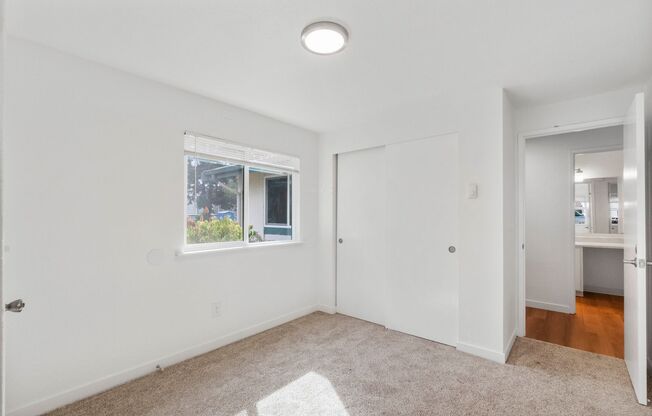 3 beds, 1 bath, 1,200 sqft, $2,095, Unit 103 A