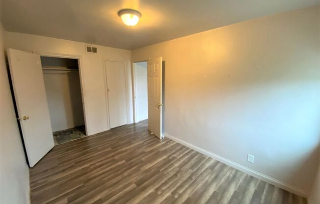 1 bed, 1 bath, 570 sqft, $975, Unit #6