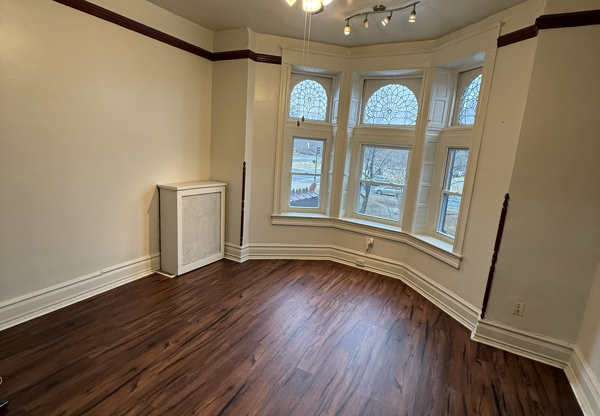 3320 AUCHENTOROLY TERRACE