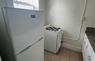 Studio, 1 bath, 380 sqft, $1,245, Unit 414