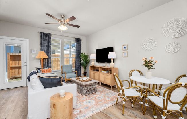 2 beds, 2 baths, 983 sqft, $2,125, Unit 7103