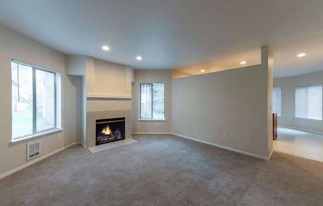 Beautifully Remodeled 2 Bed 2 Bath Redmond Condo!