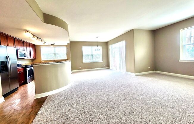 2 beds, 2 baths, 1,474 sqft, $2,600, Unit 322