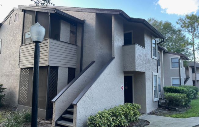 2942 Antique Oaks Circle #85