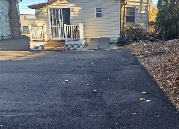 351 PLANTATION ST