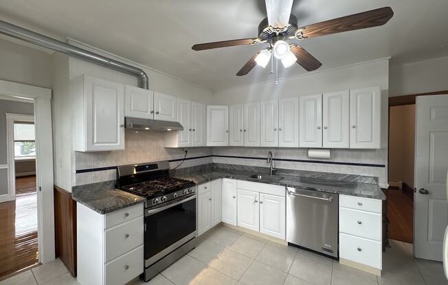 403 TRAPELO RD