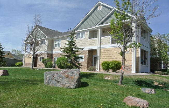 Fantastic Broomfield Location in Coveted Broadlands Just off of Sheridan and 136th Avenue.