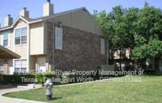 4002 W PIONEER DR