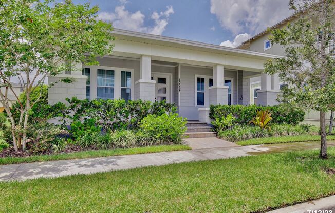 Gorgeous 3/2 Spacious Home with a Fenced Backyard and a Detached 2 Car Garage in the Desirable Laureate Park Community in Lake Nona - Orlando!