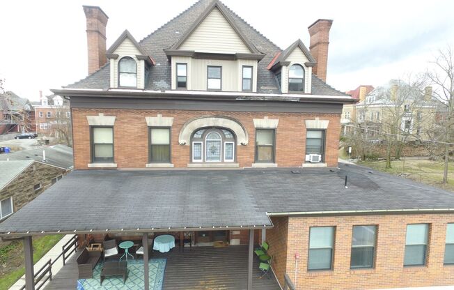 304 S. Graham Street, Apt. 2-A, Pittsburgh PA 15232
