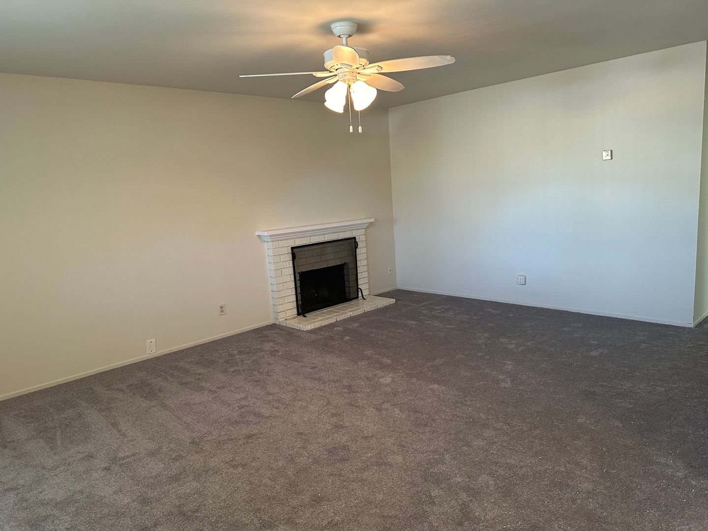Single level 3 bedroom house in Campbell
