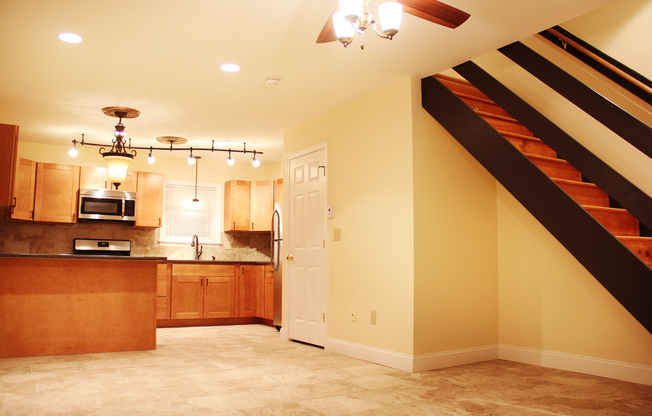 48 North Champlain St