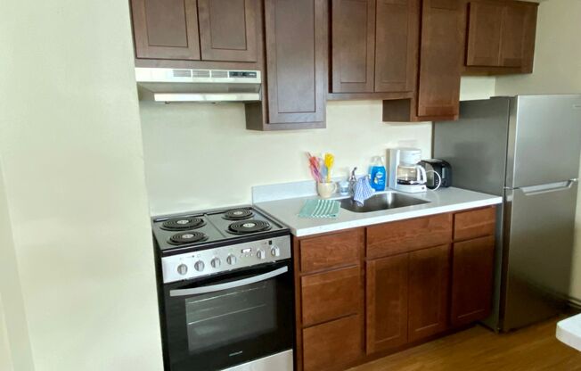 1 bed, 1 bath, 650 sqft, $1,550, Unit 101