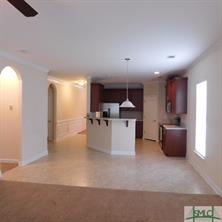 5 beds, 3.5 baths, $2,700