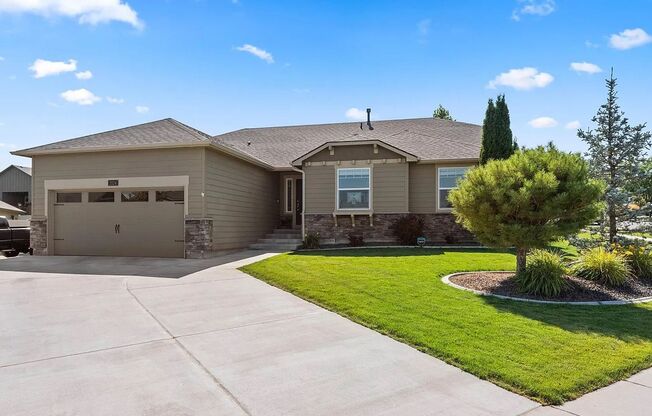 Beautiful 3 Bed 2 Bath just off Greenhurst and Midland in Nampa