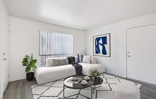 1 bed, 1 bath, 722 sqft, $963, Unit 2136