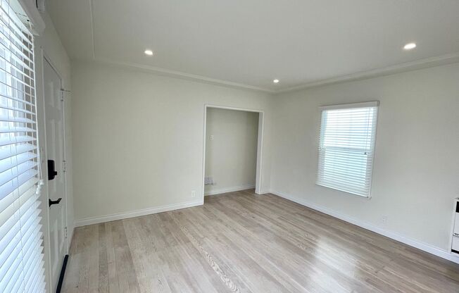 Studio, 1 bath, 261 sqft, $1,995, Unit 10370