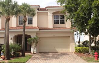 2161 SW Cape Cod Drive
