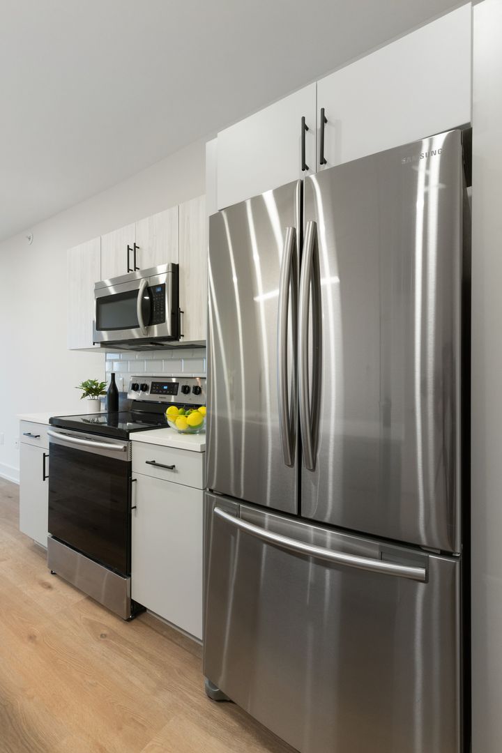 1331 Juniper