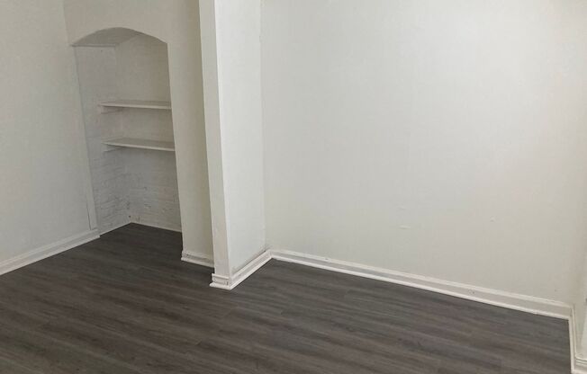 1 bed, 1 bath, 700 sqft, $1,199, Unit 40-B
