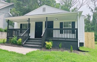 Beautifully updated 2 bedroom 1 bath minutes from Downtown Durham