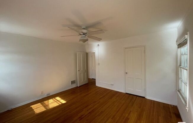 1206 BEVERLY GRN DR