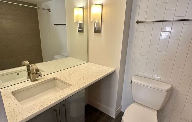 Studio, 1 bath, 550 sqft, $1,199, Unit 604