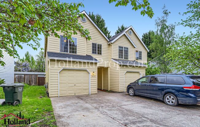 ** NEW PRICE ** - Cozy Comfort in Beaverton – 3-Bed, 2.5-Bath Home with Private Yard & Fireplace