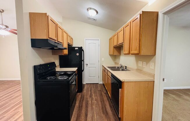 1 bed, 1 bath, 612 sqft, $1,025, Unit 1690-08 PVC