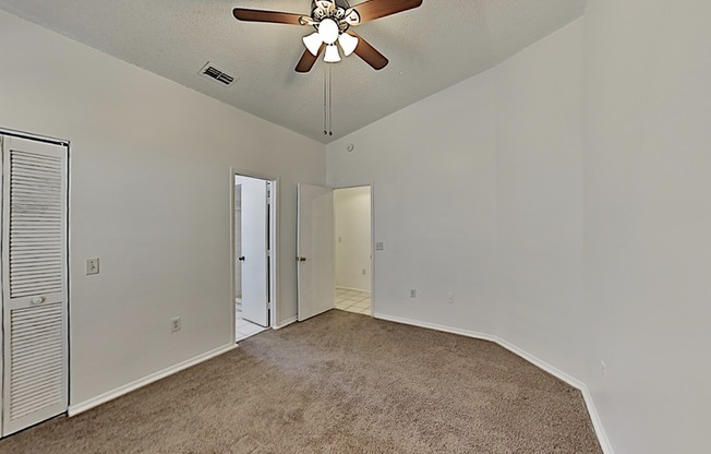 1038 WINTERBERRY LN