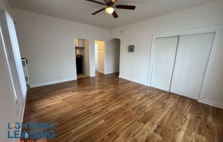 1056 1/2 NORMANDIE AVE