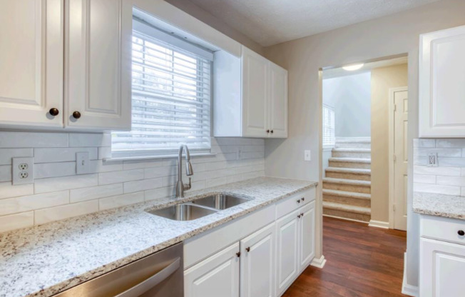 3036 REGAL PARK CT