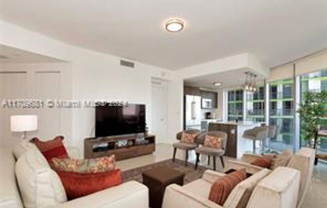 2 beds, 2 baths, 1,178 sqft, $5,000, Unit 488 NE 18th St # 17-00 (A11709681)