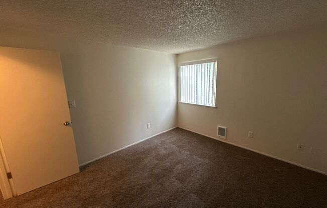 2 beds, 1 bath, 825 sqft, $1,245, Unit 217