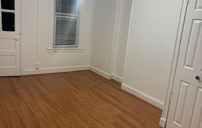 Large Home in 21216!!
