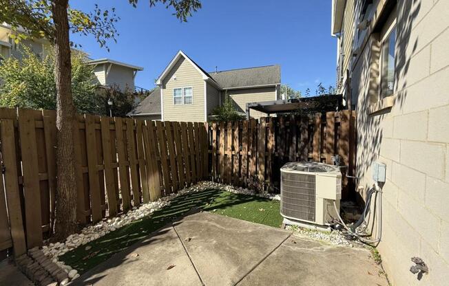 2976 TEXTILE WAY