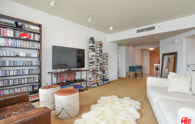 2 beds, 2.5 baths, 1,855 sqft, $7,600, Unit 1703